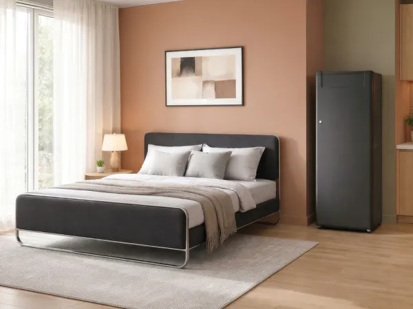 Chloe King Bed Black Cool Combo